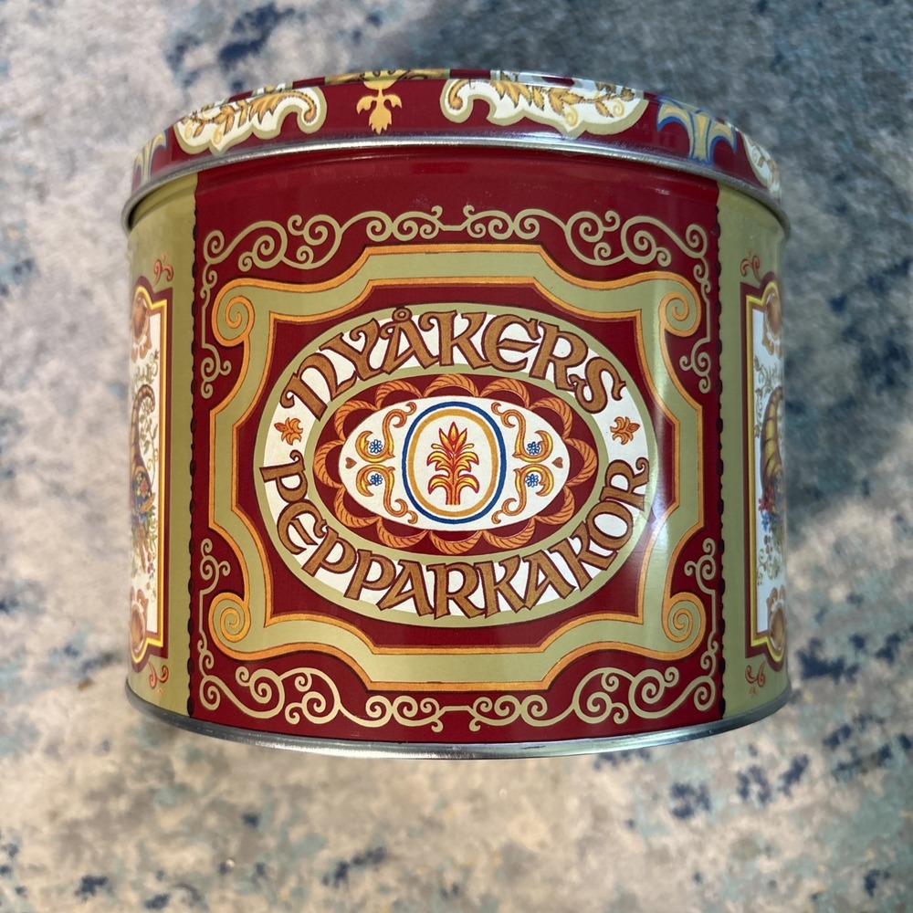 Nyakers Pepparkakor Cookie Tin Swedish Gingersnap Decorative Red - Empty Tin